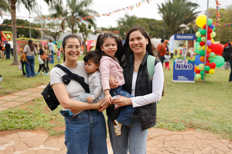 Festival del Día del Niño en Coomecipar Asunción