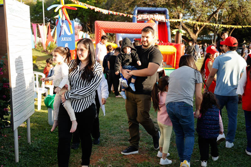 Festival del Día del Niño en Coomecipar Asunción