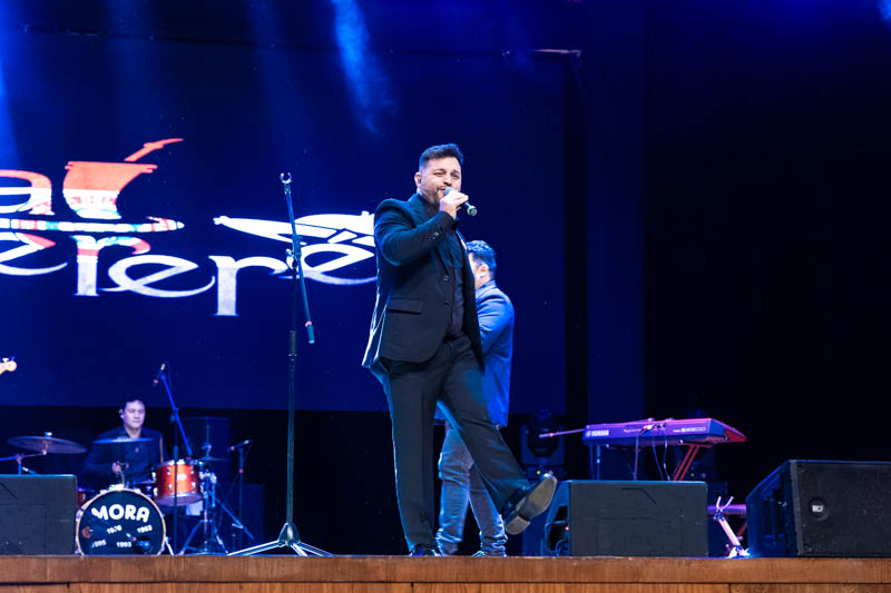 Concierto en Homenaje a la Madre y a la Patria