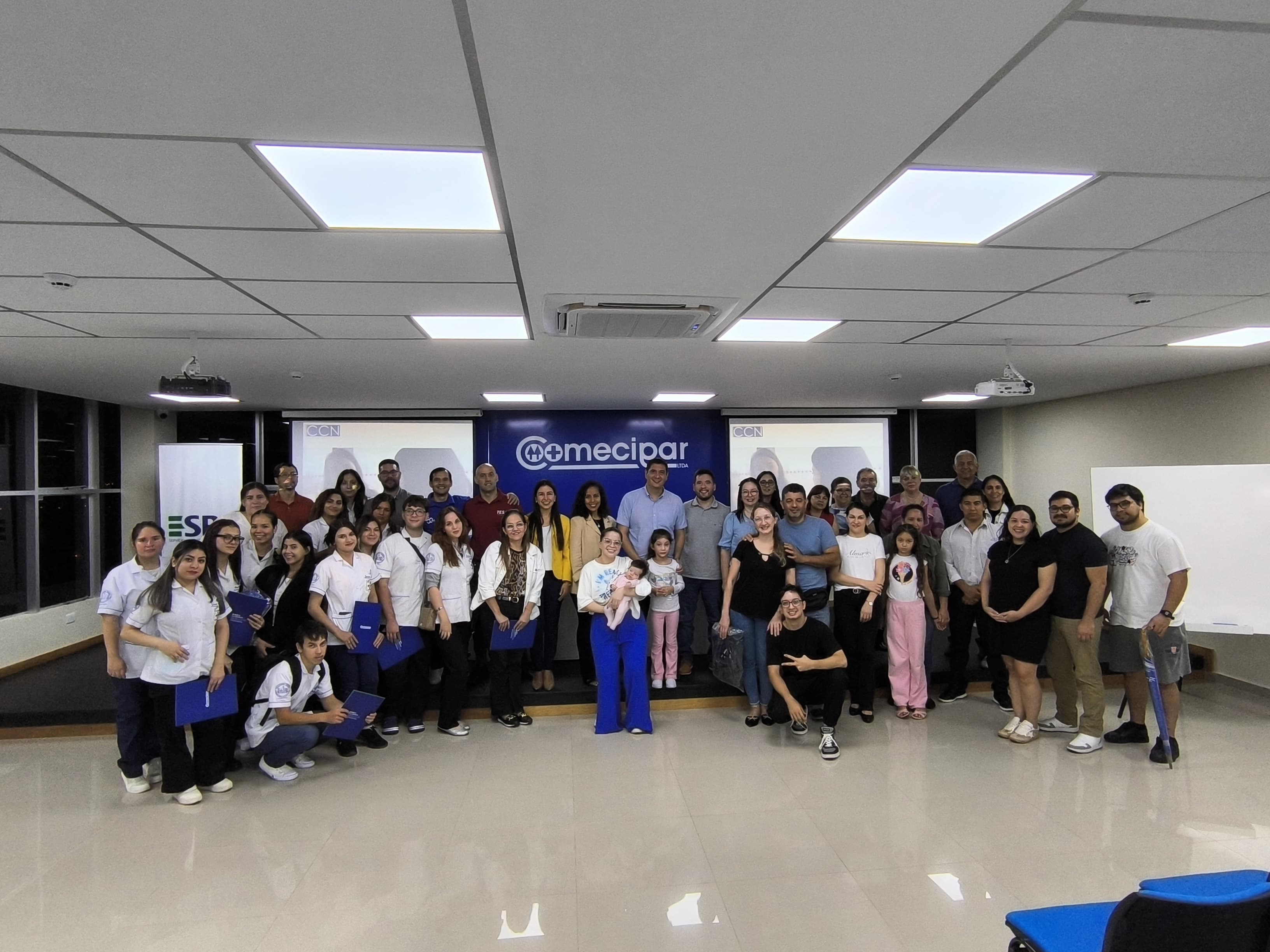 Charla Sobre Finanzas Familiares - Coomecipar Encarnación.