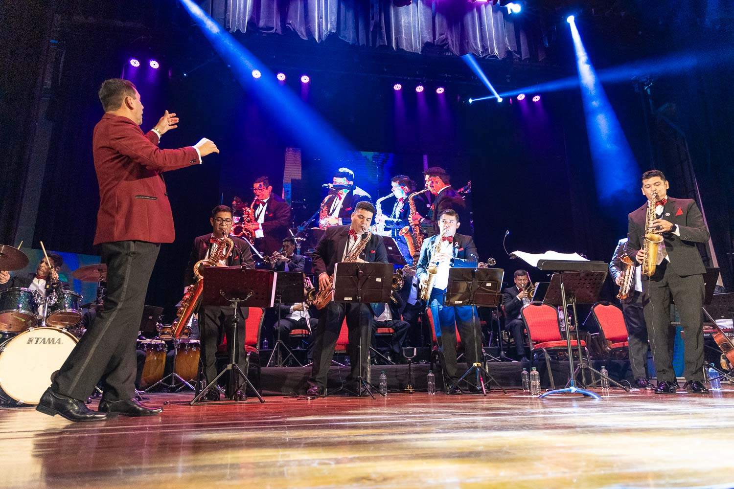 Concierto Homenaje a la Madre y a la Patria