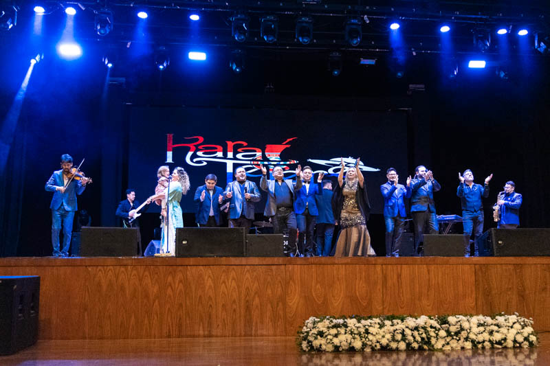Concierto en Homenaje a la Madre y a la Patria