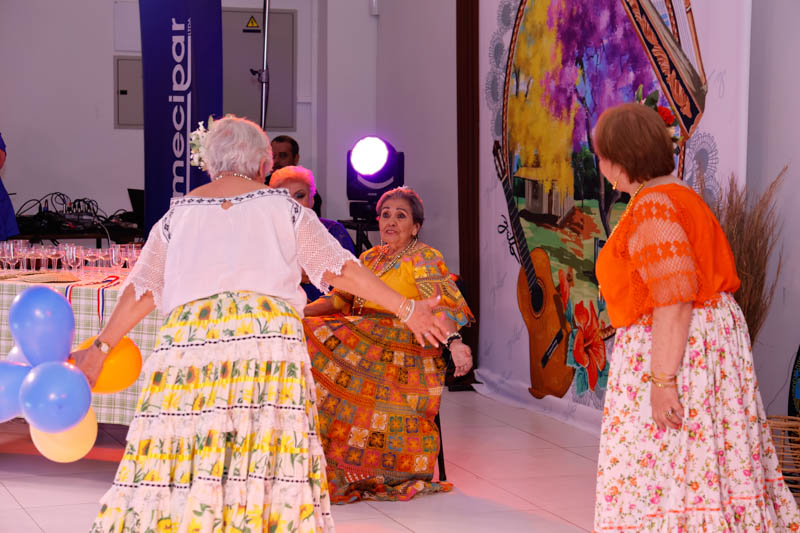 Clausura del Ciclo de Reuniones de Adultos Mayores 2025