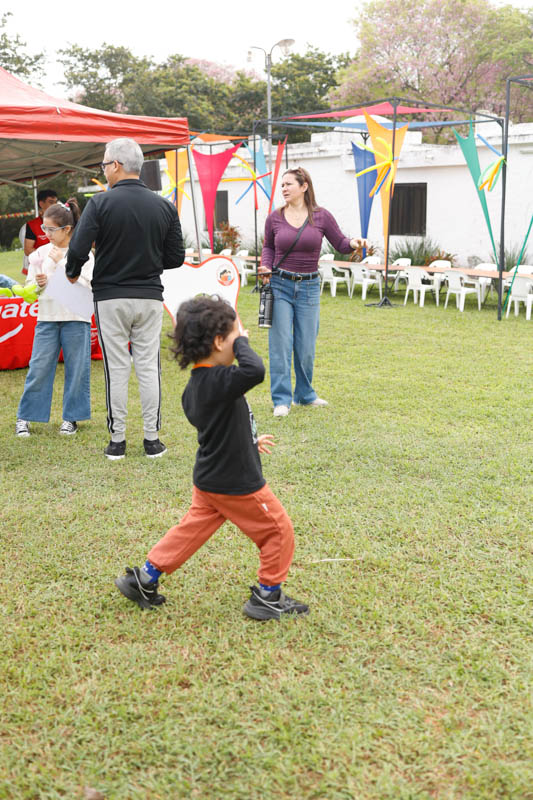 Festival del Día del Niño en Coomecipar Asunción