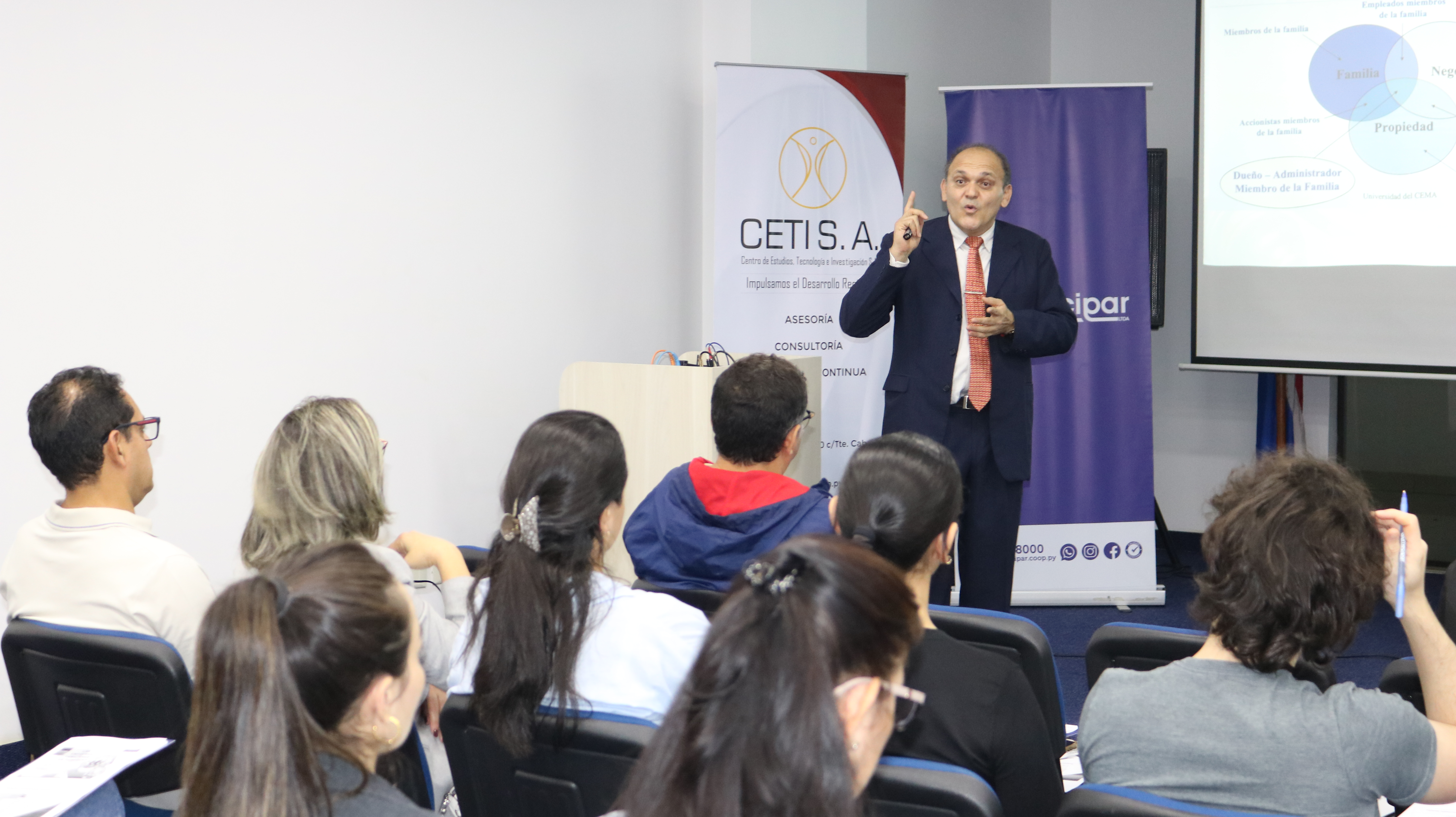 Charla CDE - Empresas Familiares