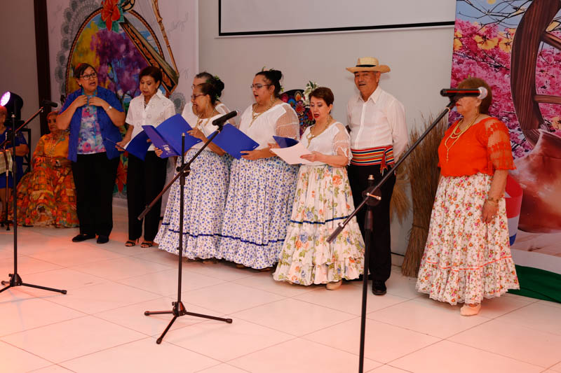 Clausura del Ciclo de Reuniones de Adultos Mayores 2025