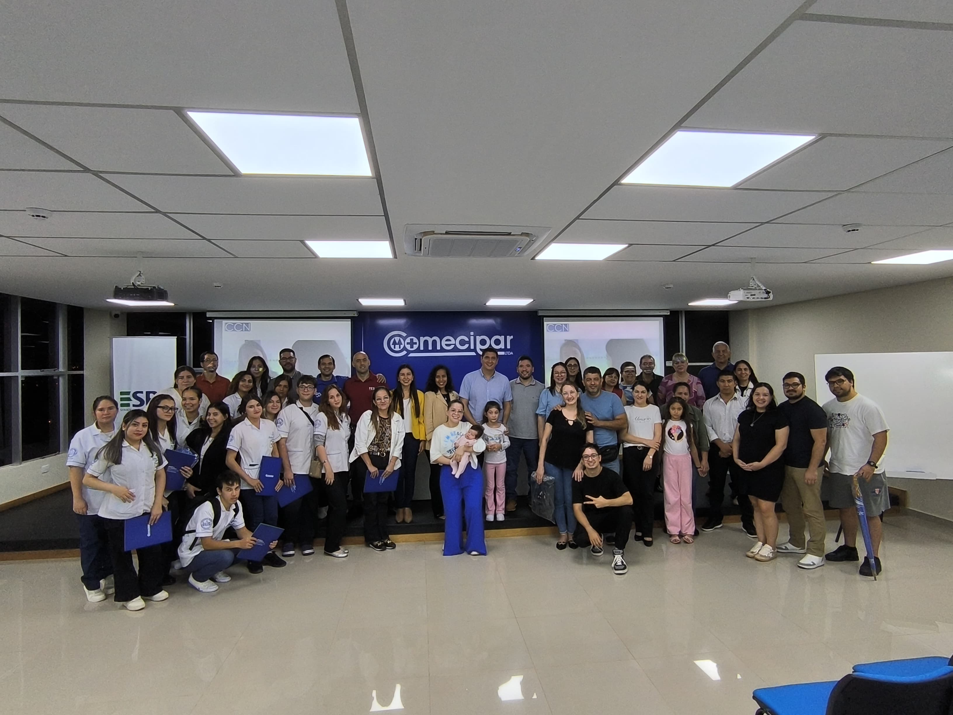 Charla Sobre Finanzas Familiares - Coomecipar Encarnación.