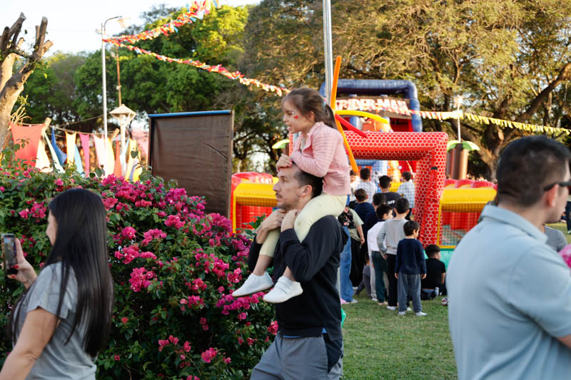 Festival del Día del Niño en Coomecipar Asunción