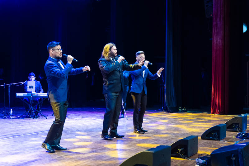 Concierto en Homenaje a la Madre y a la Patria