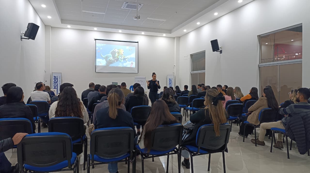 Charla Liderar con Propósito - Coomecipar Concepción