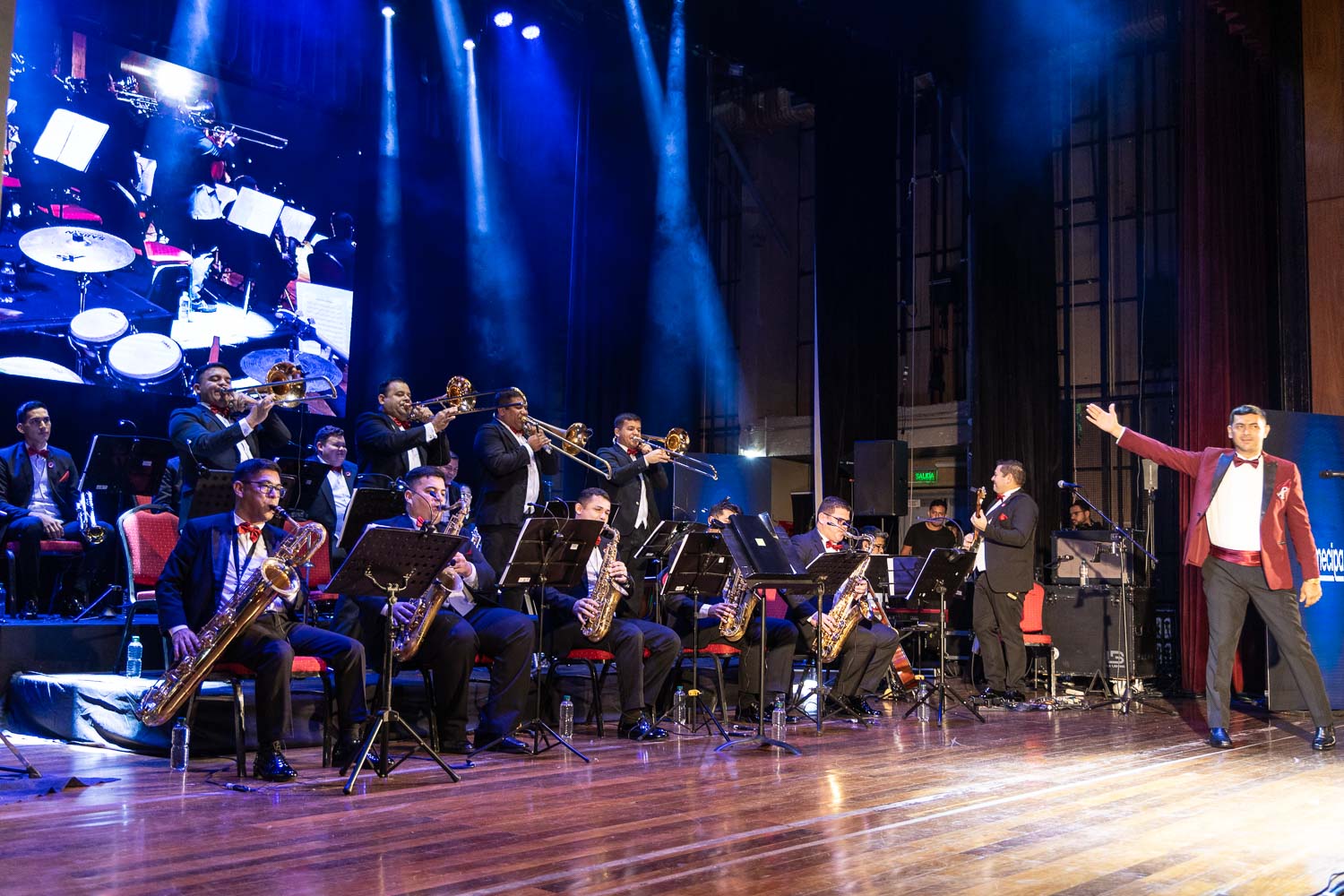 Concierto Homenaje a la Madre y a la Patria