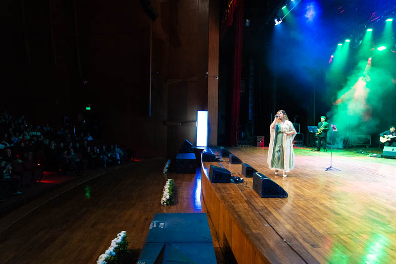 Concierto en Homenaje a la Madre y a la Patria
