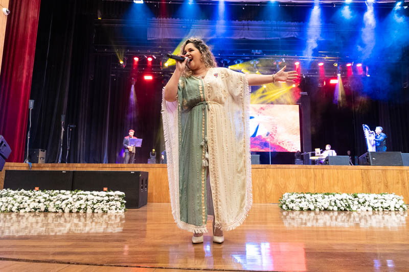 Concierto en Homenaje a la Madre y a la Patria