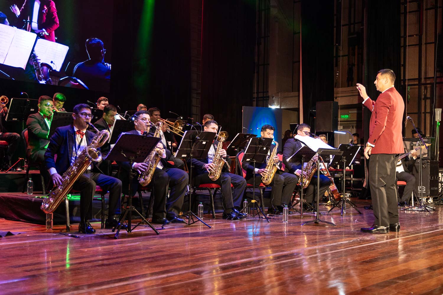 Concierto Homenaje a la Madre y a la Patria