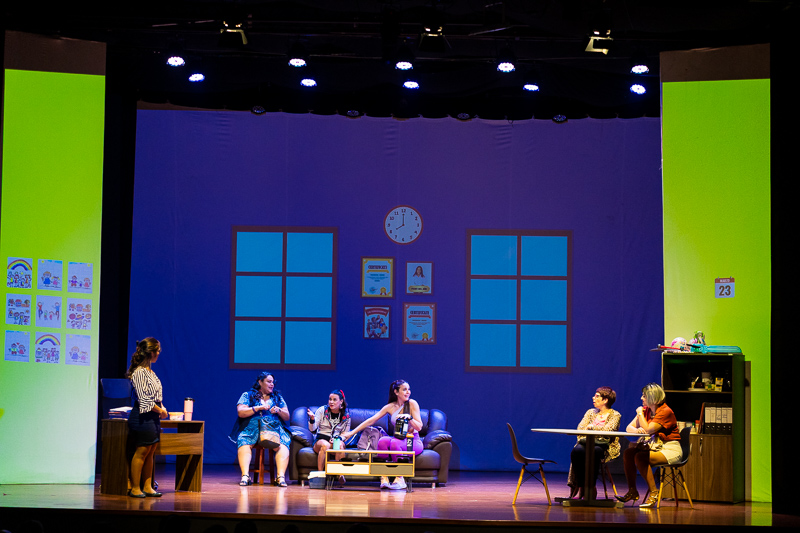 Obra de Teatro "Mi Grado es un Peligro"