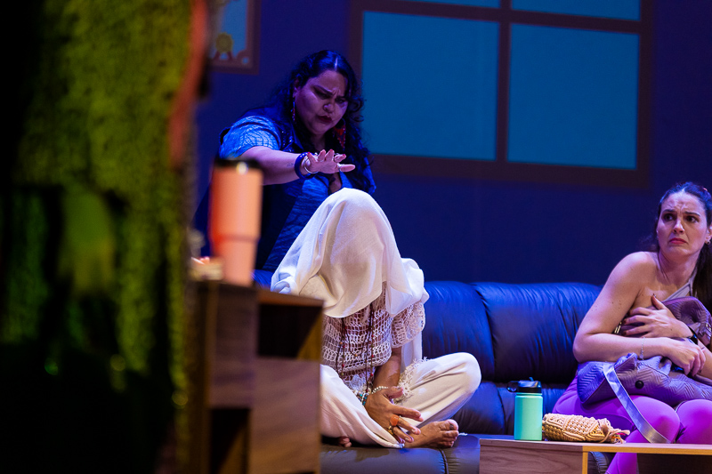 Obra de Teatro "Mi Grado es un Peligro"