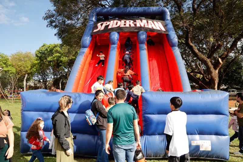 Festival del Día del Niño en Coomecipar Asunción