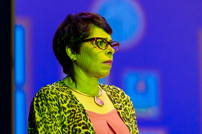 Obra de Teatro "Mi Grado es un Peligro"