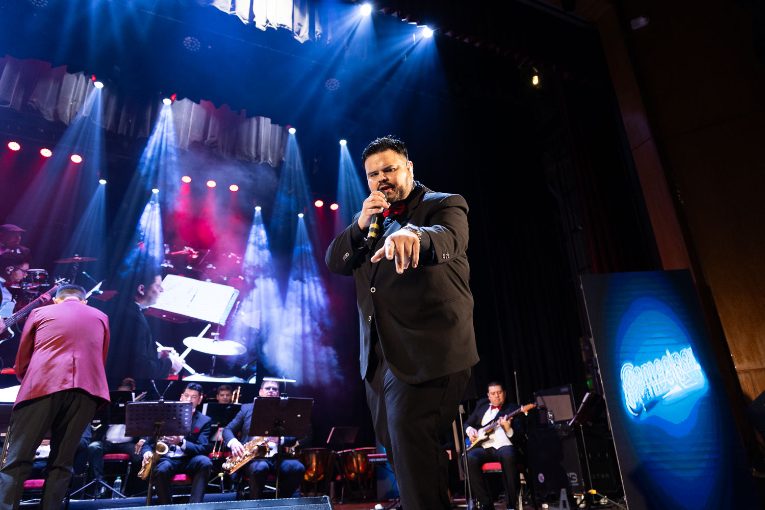 Concierto Homenaje a la Madre y a la Patria