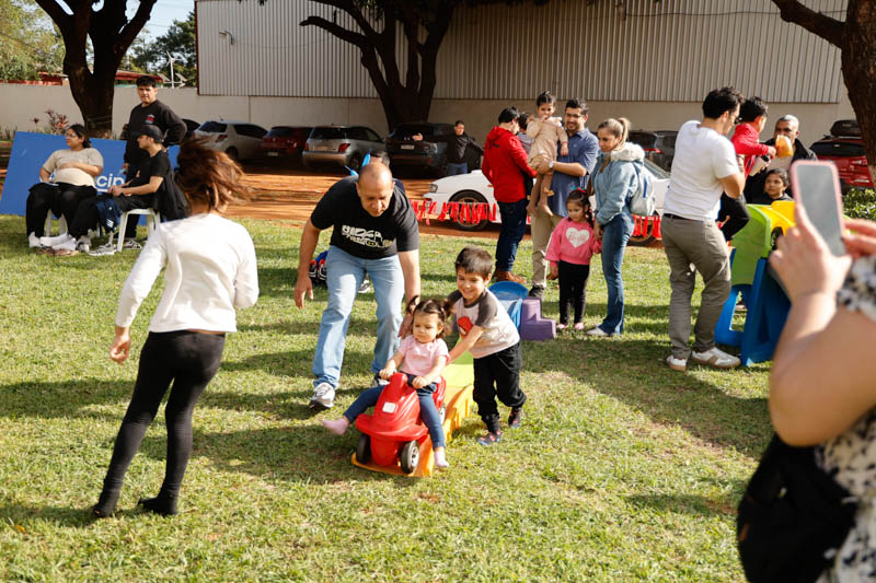 Festival del Día del Niño en Coomecipar Asunción