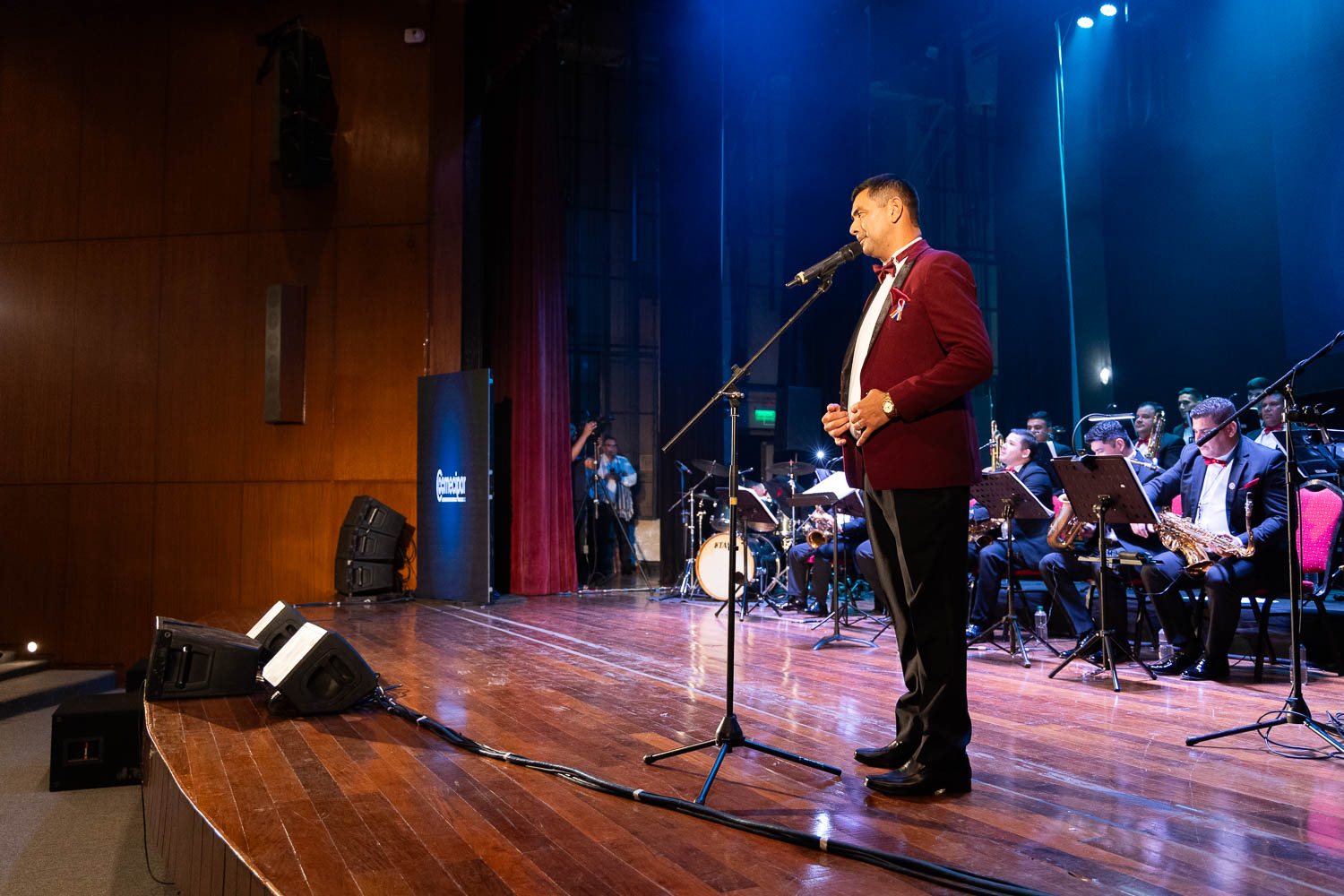 Concierto Homenaje a la Madre y a la Patria