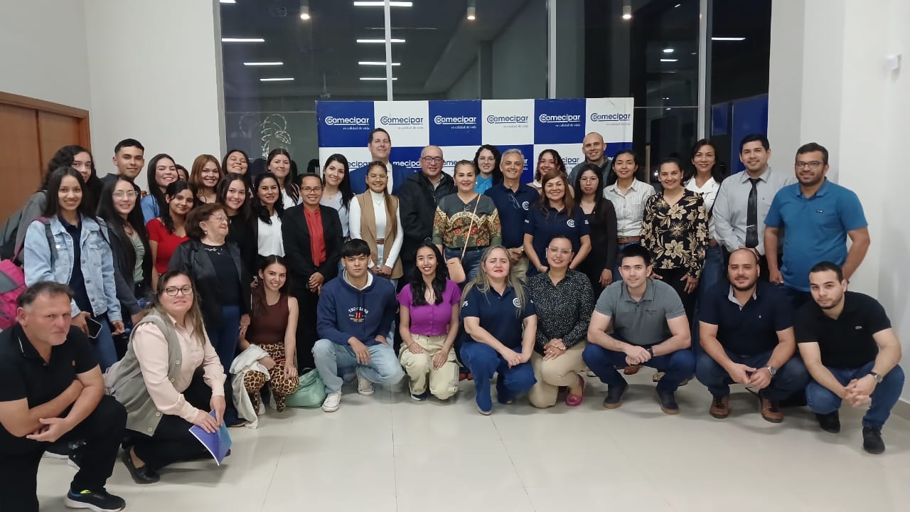 Charla "Amenazas Digitales y Ciberseguridad" CON