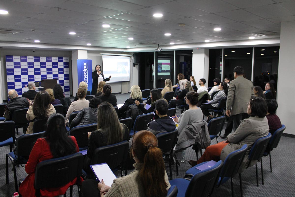 Charla Comunicación Efectiva y Empática