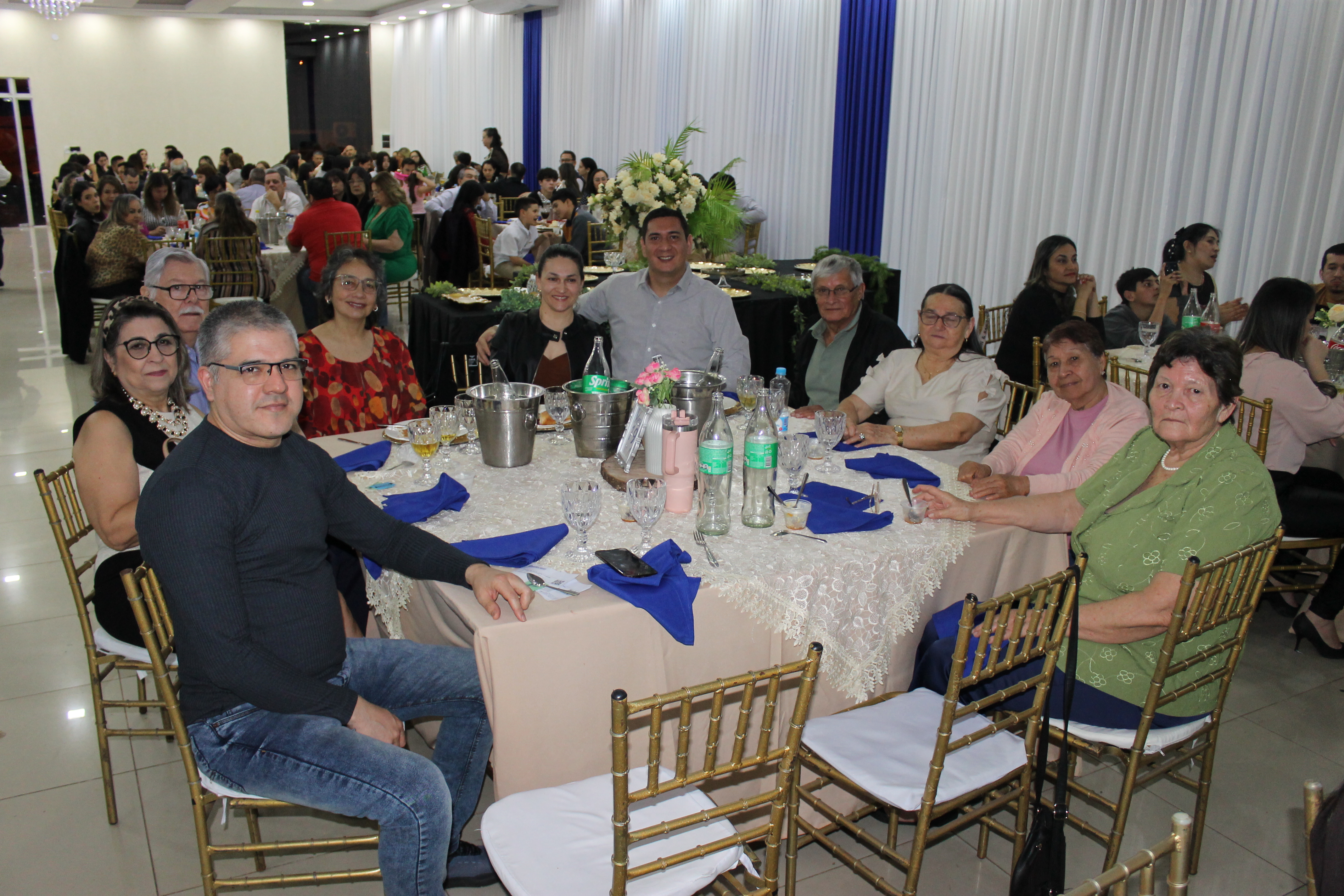 Cena de la Familia en Coomecipar Encarnación