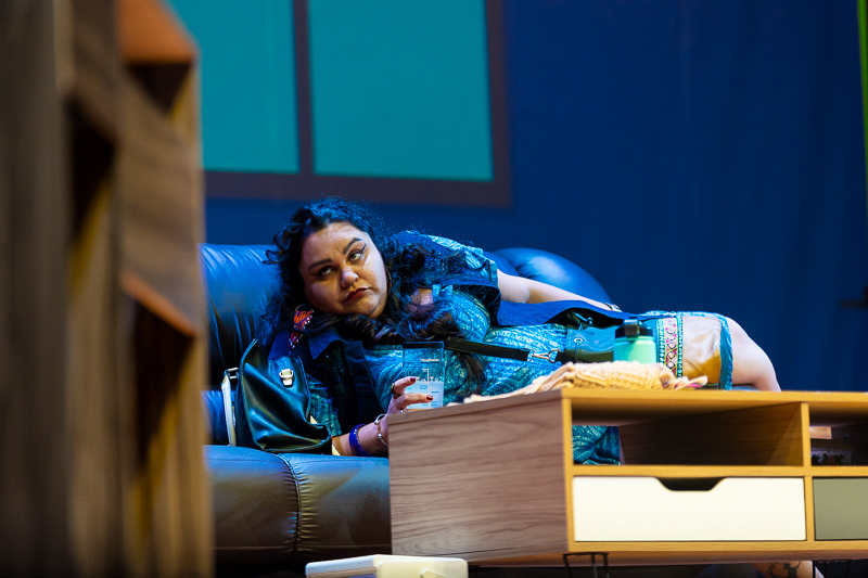 Obra de Teatro "Mi Grado es un Peligro"